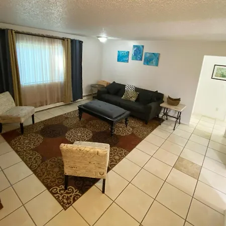 Stay Anchorage! Furnished Two Bedroom Apartments With High Speed Wifi Room photo