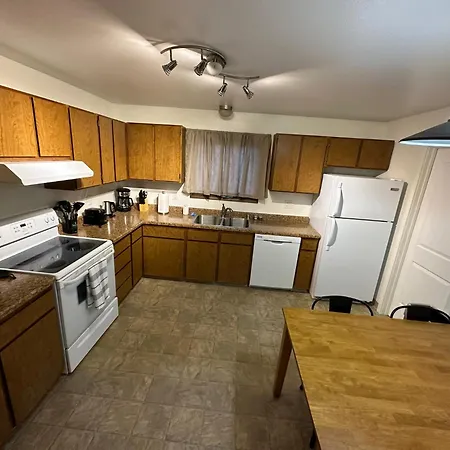 Stay Anchorage! Furnished Two Bedroom Apartments With High Speed Wifi Exterior photo
