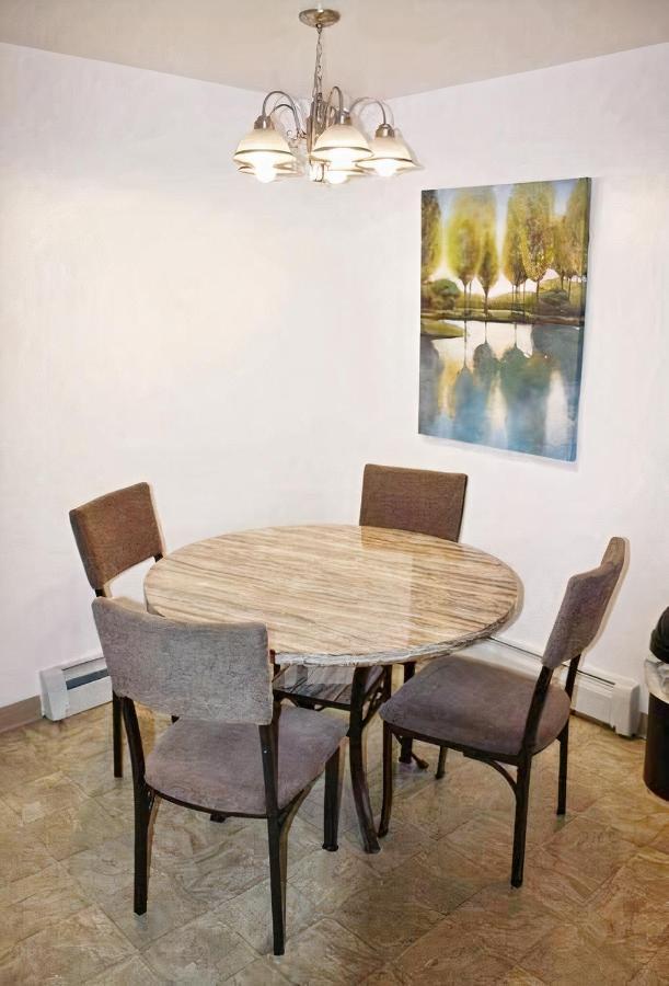 Anchorage! Furnished Two Bedroom With High Speed Wifi Anchorage