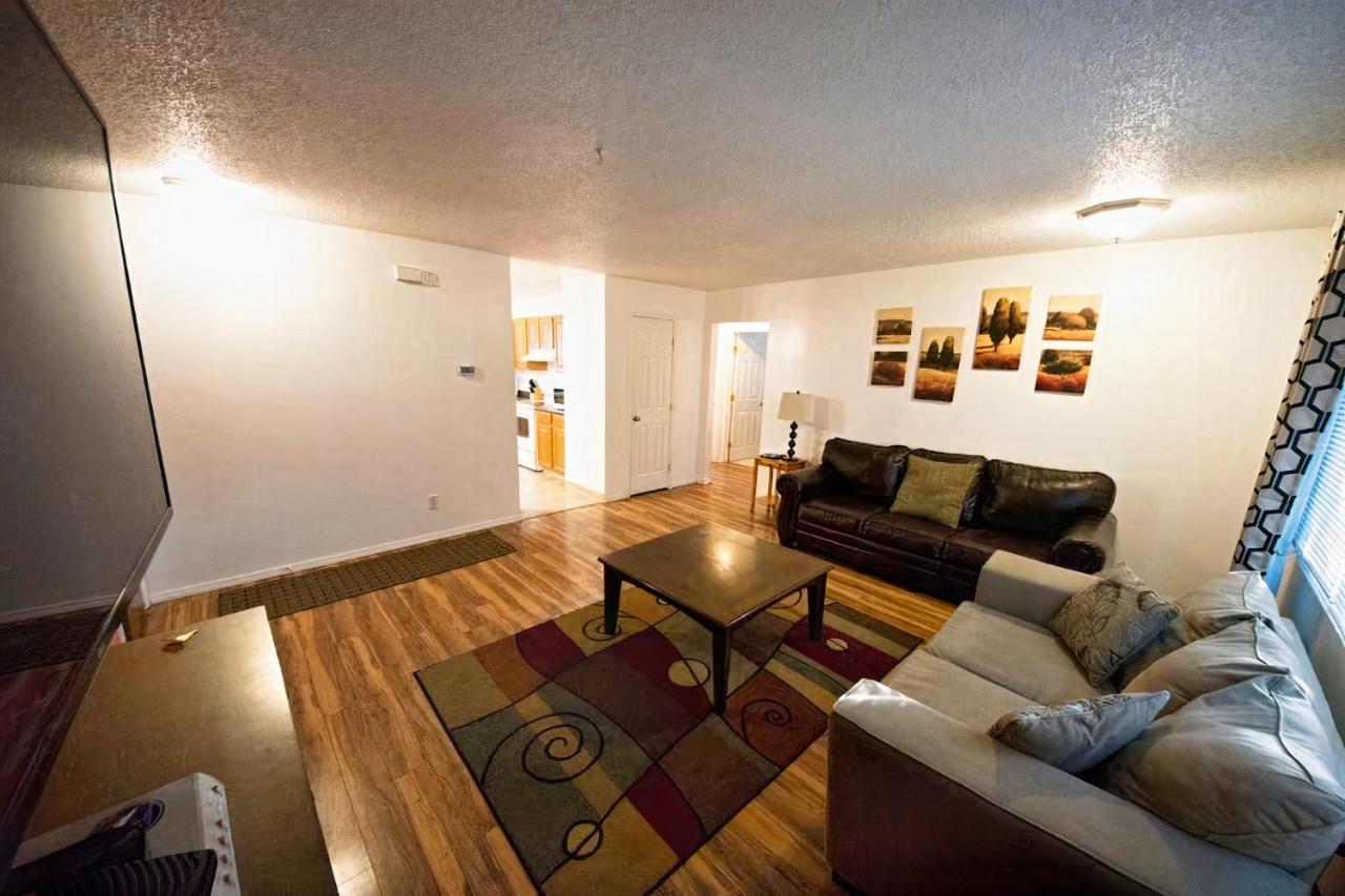 Anchorage! Furnished Two Bedroom With High Speed Wifi *