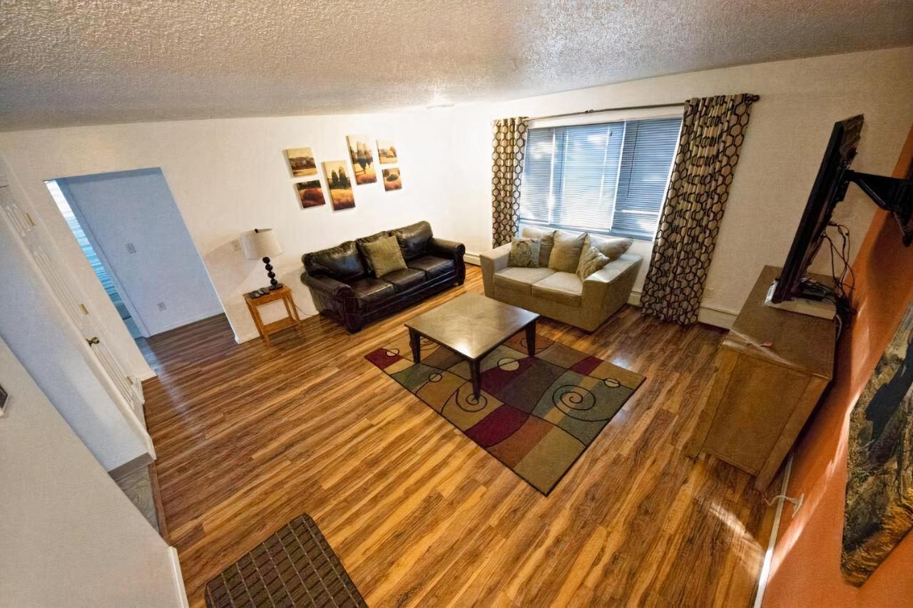 Anchorage! Furnished Two Bedroom With High Speed Wifi Anchorage