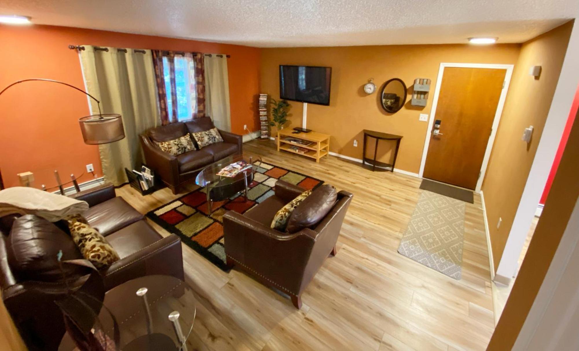 Anchorage! Furnished Two Bedroom With High Speed Wifi Apartment Anchorage