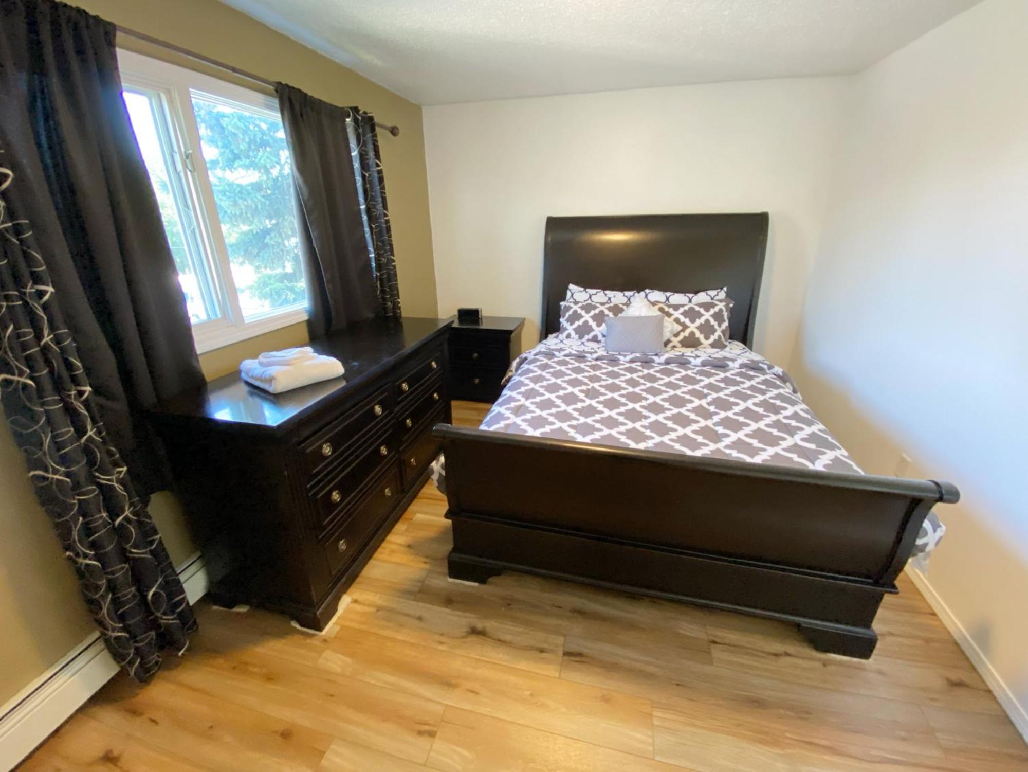 Apartment Anchorage! Furnished Two Bedroom With High Speed Wifi