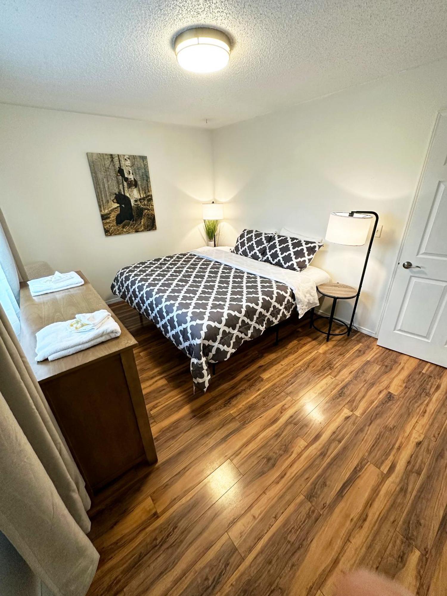 Anchorage! Furnished Two Bedroom With High Speed Wifi Apartment Anchorage